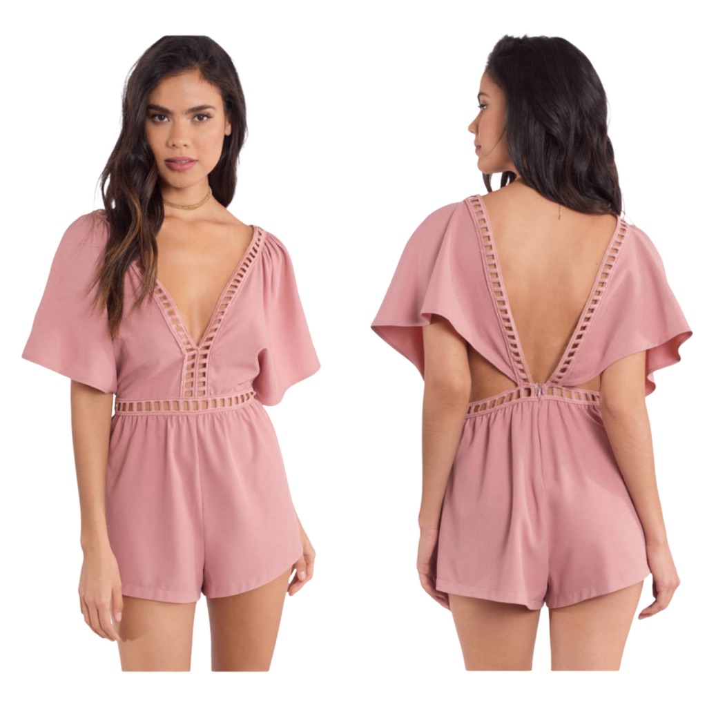 Tobi Van V-Neck Ladder Trim Romper In Mauve